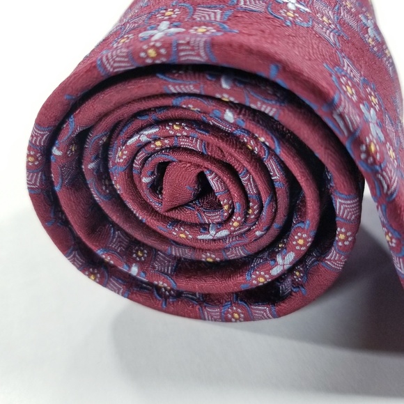 Jos. A. Bank Maroon Tie signature collection silk - Picture 3 of 8